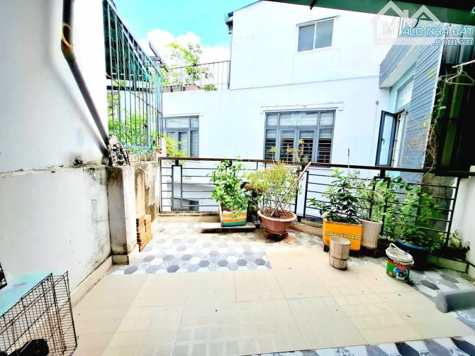 Đồng Xoài 4tầng 43 m 15 m hẻm xe hơi,4 tầng,ngang 5.3 sâu 8m giá 6.6 tỷ Phường 13 Tân Bình - 13