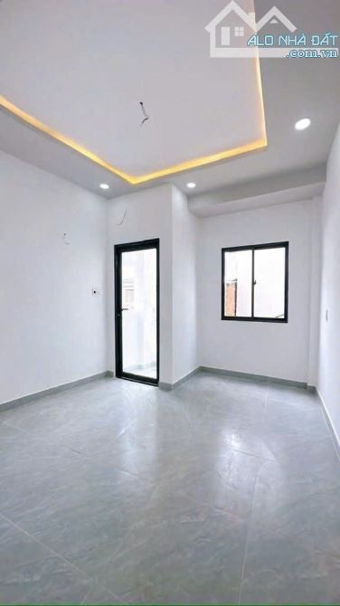 SÁT MẶT TIỀN ĐƯỜNG SỐ  48 DT 29  M2 CÓ 3 TỶ ĐÚC BÊ TÔNG - 2