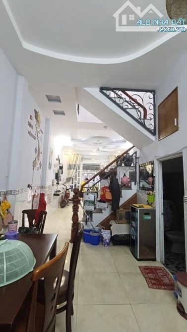 Bán nhà 2 tầng 4*12m, nở hậu 4.5m, Bình Tân, kế Aeon Tân Phú, hẻm xe hơi 4m, 4.x tỷ - 2