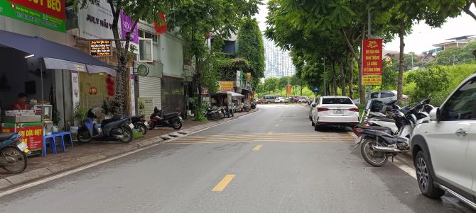 Rẻ & Hiếm!!!! Bán nhanh lô đất Ngọc Thụy, 176m2, MT rộng, phân lô và ô tô 7 chỗ vào đất - 2