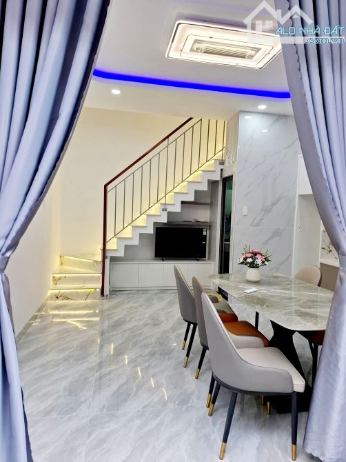 Nhà Gò Vấp ngang khủng 4m6 3 tầng 3 phòng ngủ hẻm 4m giá 3 tỷ 25 ở Quang Trung Phường 8 - 2