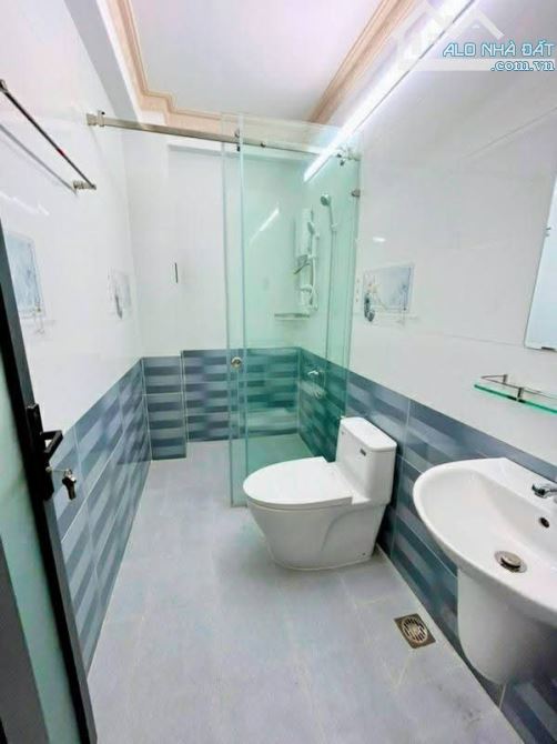 BÁN NHÀ Ở LIỀN HẺM XE HƠI 6M THÔNG CẠNH PHAN ANH 4TẦNG 60M2 VUÔNG VỨC GIÁ 6.X TỶ - 2