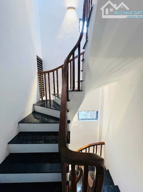 ‼️ NHÀ ĐẸP XÂY MỚI – 4 CHỖ LÙI TẬN CỬA – GẦN ĐH ĐẠI NAM ‼️ - 2