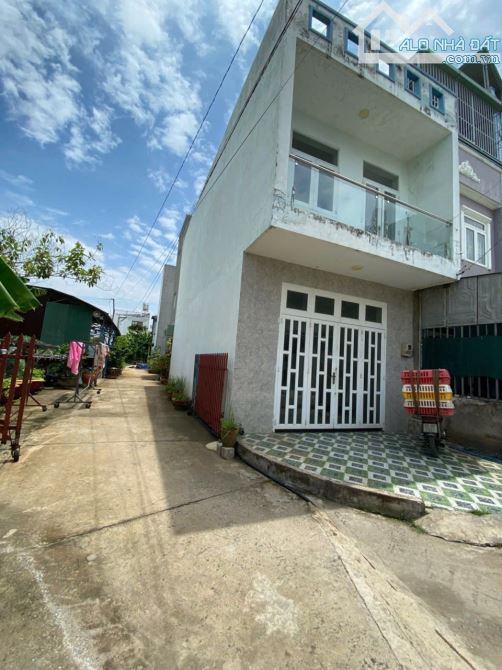 🔥HÀNG HIẾM 💰 NHÀ 2 TẦNG, 85m2, CHỈ 4,8 tỷ ( có bớt) NGAY UBND PHƯỜNG LONG TRƯỜNG Q9, H X - 2