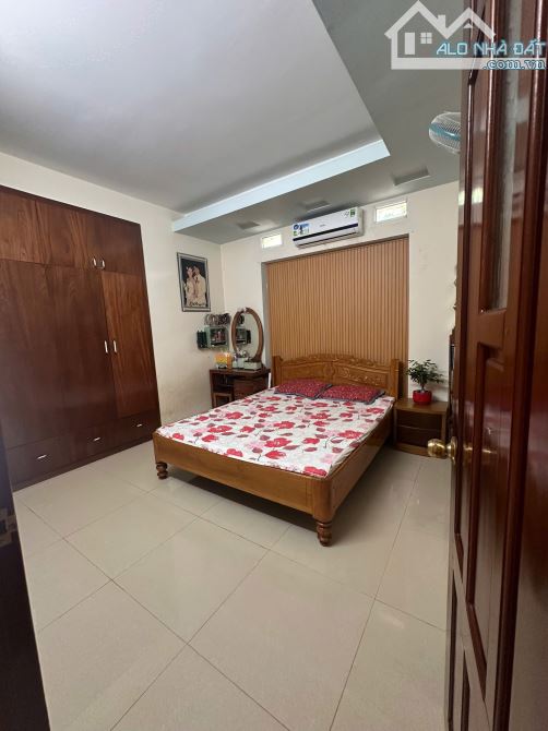 BÁN NHÀ HẺM NGUYỄN XUÂN NGUYÊN ĐỐI DIỆN LÀNG VĂN HÓA BMT. GIÁ: 4,3 TỶ - 2