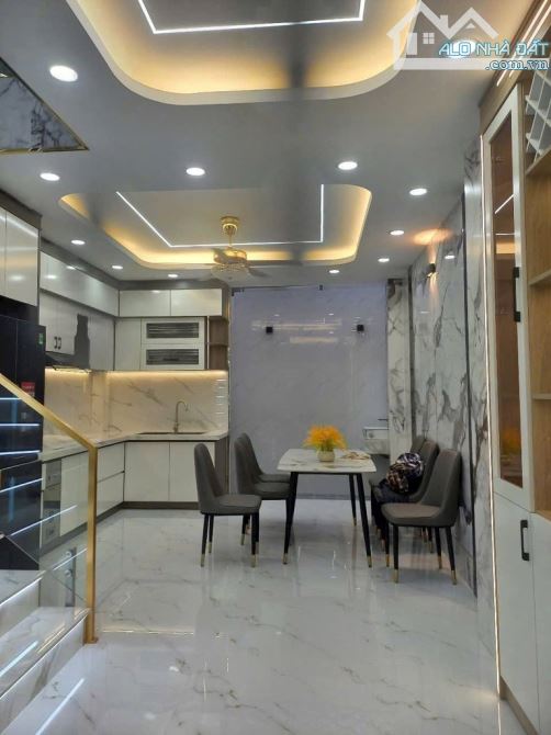 6 TẦNG-SÁT MẶT TIỀN DƯƠNG THỊ MƯỜI - TÂN CHÁNH HIỆP 16- QUẬN 12-DT: 4*13M- 6 TỶ 5 - 2