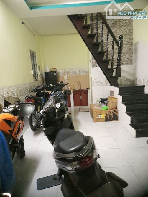 Nhà đẹp kế Tên Lửa 5