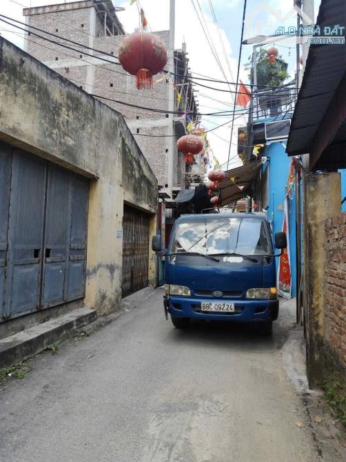 Bán nhà Trần Cung, 38m x 5 tầng, dân xây ở sướng, lô góc thoáng sáng, gần công viên - 2