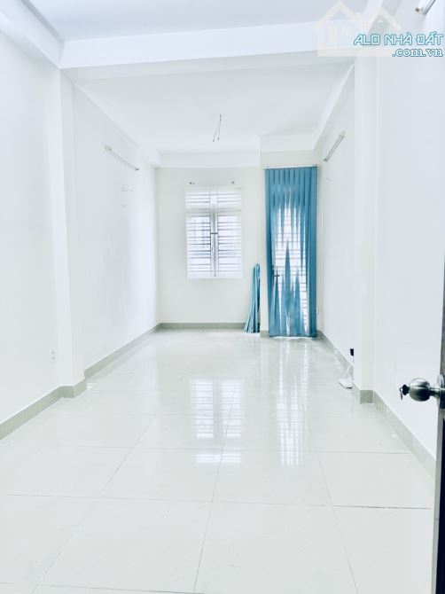 💥HOA ĐÀO - PHAN XÍCH LONG – HẺM ÔTÔ – 33M² – 4 TẦNG – 3 PHÒNG NGỦ - 2