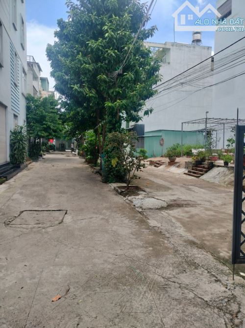 BÁN ĐẤT MẶT TIỀN ĐƯỜNG SỐ 5,BÌNH TRƯNG ĐÔNG,LÔ GÓC 218M²,NGANG 9M - 2