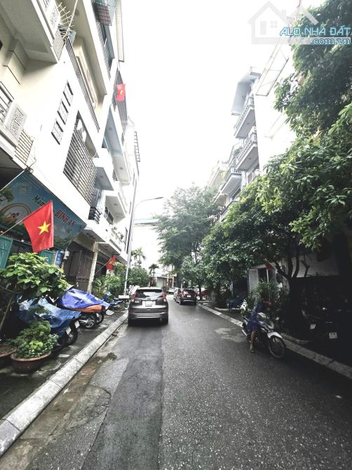 TÂY HỒ VỈA HÈ OTO TRÁNH KINH DOANH 59m RỘNG 4.5m NHÀ 4 TẦNG 24 Ty5 - 2