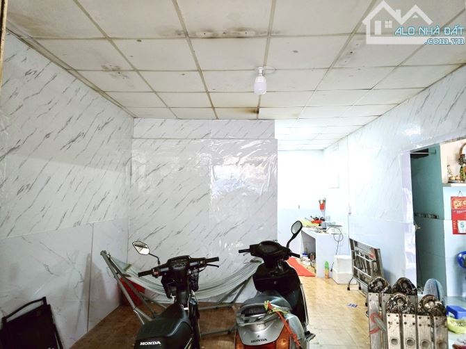 Bán nhà mặt tiền hẻm hơn 4m đường Lê văn Lương giá cực tốt nhanh mới kịp khách ơi. - 2