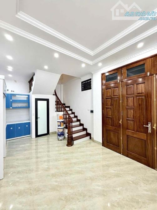 💥HƠN 8 TỴ- NHÀ XÂY MỚI- 35M*5 TẦNG- MẶT TIỀN 6.9M- GẦN LÊ DUẨN, CÔNG VIÊN THỐNG NHẤT - 2