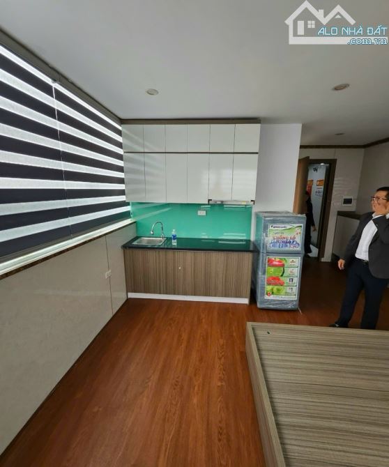 Bán tòa căn hộ dv Miếu Đầm 125m x 7T, thang máy, gara, ô tô, kd, 25 phòng full đồ 33 tỷ - 2