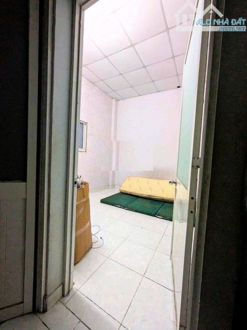 Cho thuê nhà 1 trệt 1 lầu 2pn hẻm xe hơi đường 8 p.Linh Xuân - 2