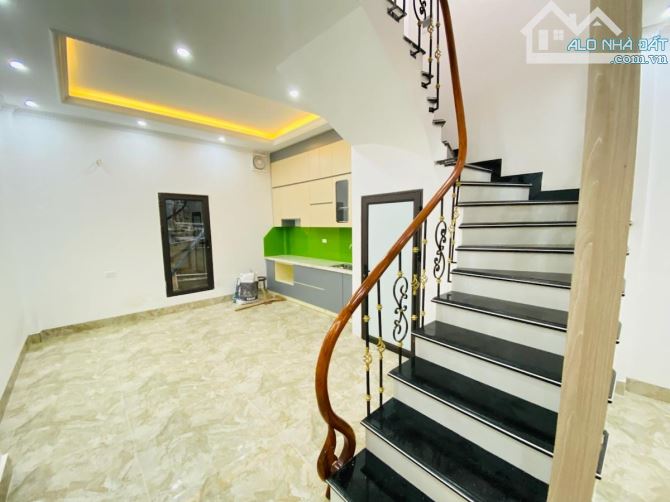 Bán nhà Ng Trãi Ngã Tư Sở ô tô đỗ cửa - 45m 4 tầng giá 11.X tỉ - cực rộng thoáng, ở ngay - 2