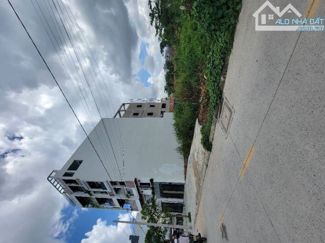 Bán đất Thổ Cư Mặt Tiền đường THẠNH LỘC 37, phường THẠNH LỘC, Q12, dt 127m²(4,5x28). Đường - 2
