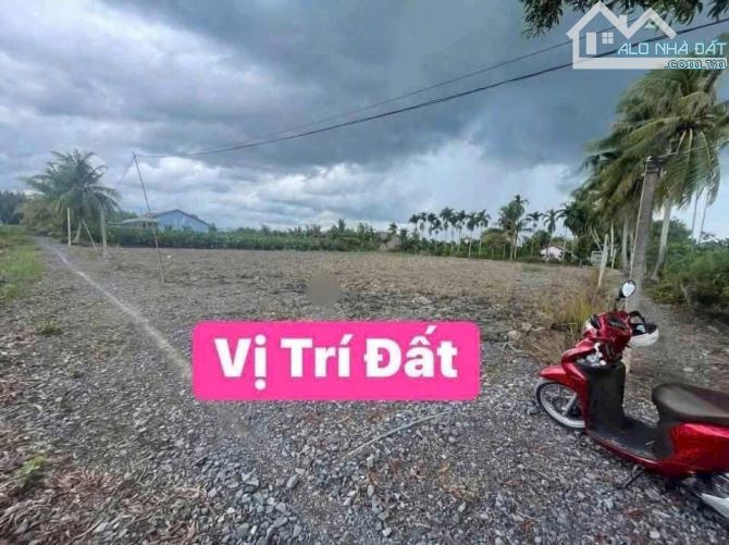 Đất Thổ + Vườn Bến Lức Long An đường ô tô mặt kênh thoáng mát 2 mặt tiền - 2