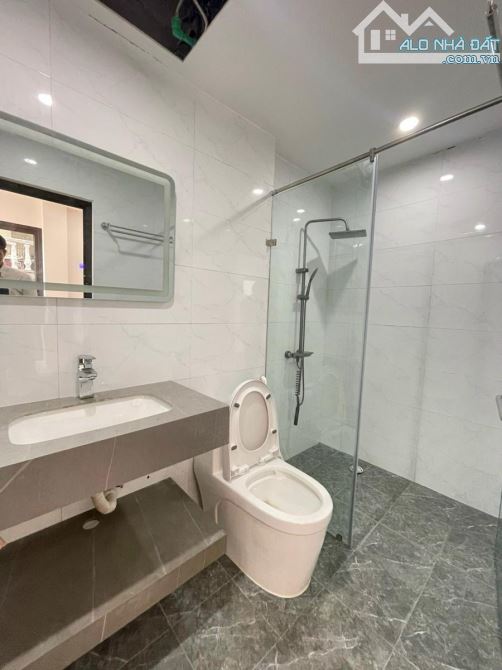 GIẢM SÂU BÁN NHANH! NHÀ PHỐ LÊ TRỌNG TẤN, BA GÁC ĐỖ CỬA 45M2*6T, GIÁ NHỈNH 11TỶ - 2