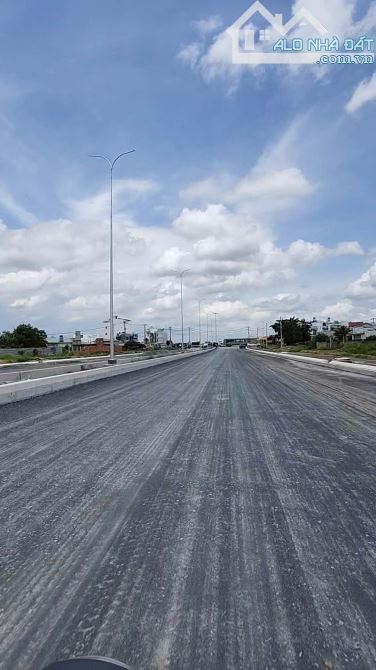 Cần bán nhanh đất thổ cư 360m² sát trục 823D Đức Hòa - 2