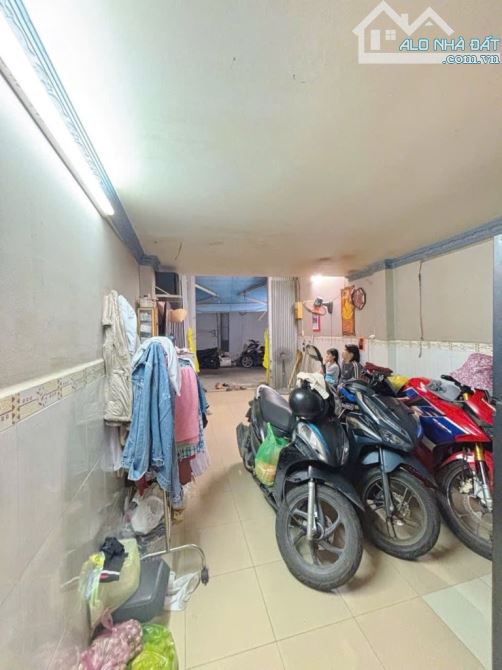 Bán nhà 3 tầng 29m2, Bình Trị Đông, Gần Đại Lộ Tên Lửa, Aeon Mall, chỉ hơn 3 tỷ - 2