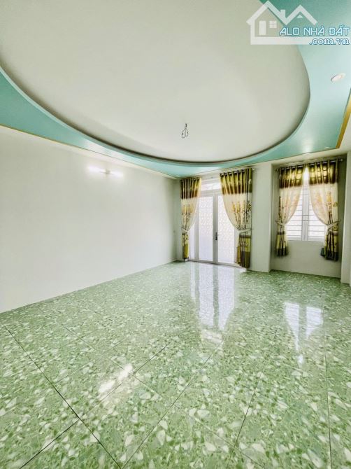 BÁN NHÀ TÔ KÝ Q12 - 3 TẦNG 70M2 ( 5M X 14M) -4.65 TỶ - 2