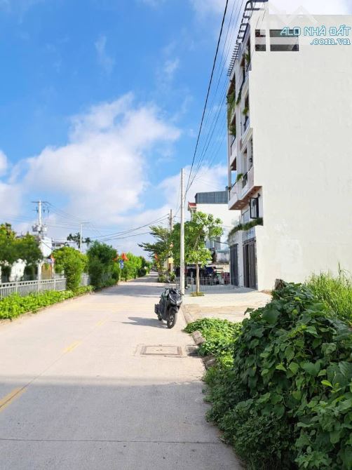 Thạnh Lộc 37 - Q12 - 128m2 - Đất Mặt tiền - 7.2 tỷ - Sổ hồng riêng - 2