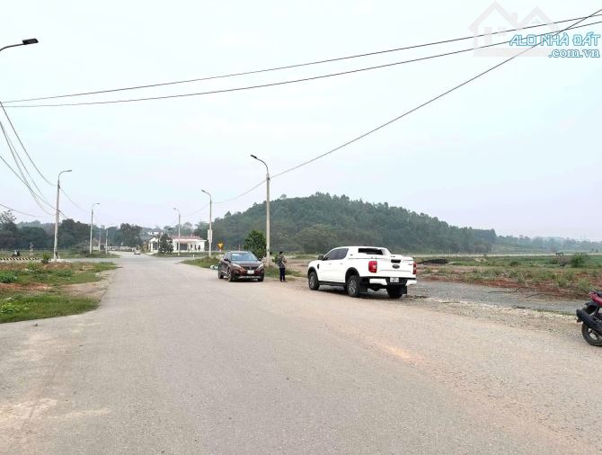 BÁN ĐẤT MẶT ĐƯỜNG DH7 (XUÂN PHƯƠNG)- PHƯỜNG PHÚ THỌ - GẦN NGÃ TƯ, VỈA HÈ, CONTENER TRÁNH - 2