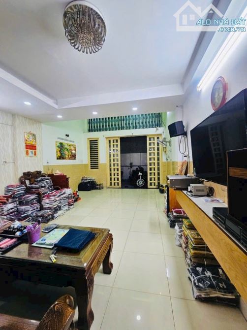 Nhà đẹp Tân Bình-Hẻm ô tô 5M-Khu Bàu Cát-Sát MT Đồng Đen-P14-78m2-4,5x18-4tầng-4PN - 2