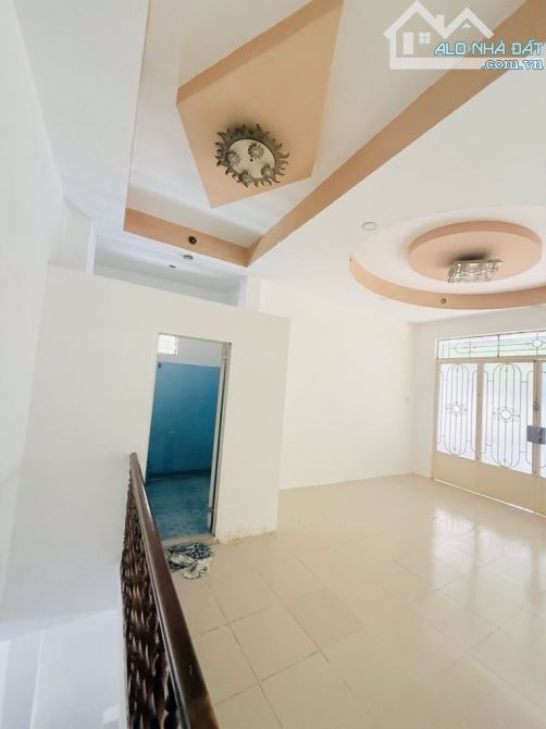 NHÀ BÁN QUẬN 4 – KHU DÂN CƯ HIỆN HỮU – HẺM XE HƠI ĐẬU TRƯỚC NHÀ - NHỈNH 6 TỶ - 2