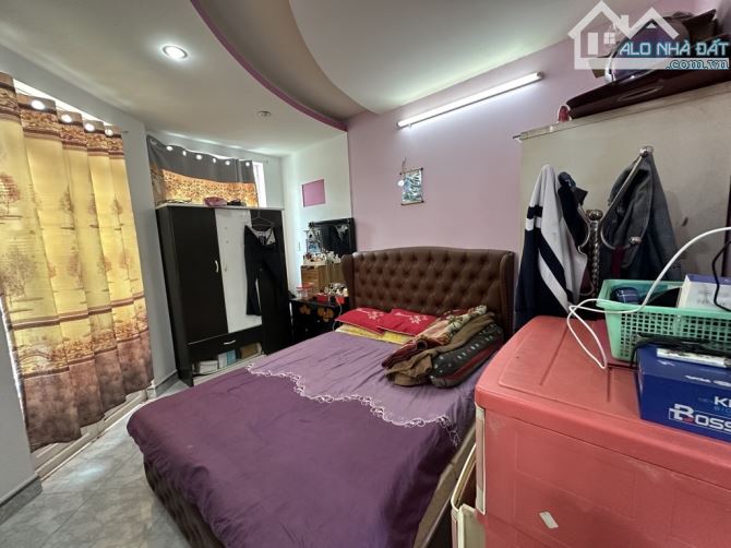 4 tầng ST- Xe Hơi Đổ Cửa - Dài 20m - Huỳnh Tấn Phát Kế Phú Mỹ Hưng - 8 Phòng -CHỈ 6 Nhỏ Tl - 2
