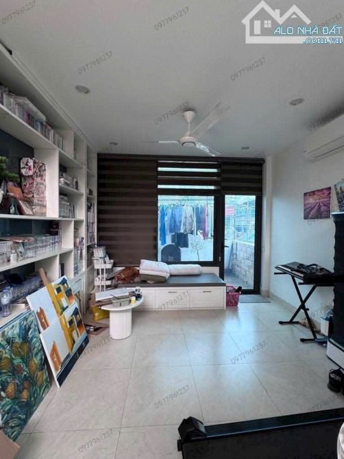 ĐỪNG BỎ LỠ CĂN NHÀ ĐẸP GIÁ TỐT NÀY Ở HỒ TÙNG MẬU 54,5m2 - THANG MÁY - GARA Ô TÔ + VỈA HÈ - 3