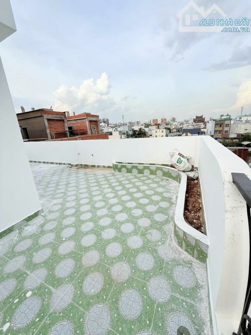 Siêu Phẩm Cạnh AEON TP Oto Ngủ Nhà Ngang Khủng 5,2m 5Tầng+5PN+5WC 6Đ1 - 3