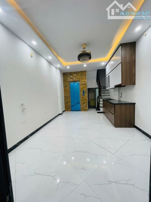 Bán nhà phố Trung Phụng 8,5 tỷ thang máy, mặt tiền rộng - 3