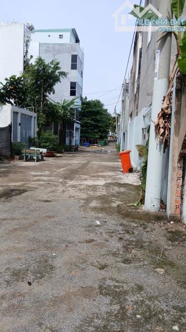Giảm 200tr - Bán 2 lô đất t - Hẻm 6m Thạnh Xuân 18 - ngay Tô Ngọc Vân - 105m2 - Giá 5,6 tỷ - 3