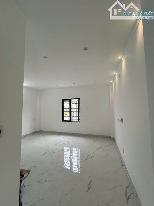 NHÀ MỚI ĐẸP - LINH CHIỂU - THỦ ĐỨC (5.1x16.6) 3 TẦNG - 4PN - HXH - 7.2TỶ.  + HIỆN TRẠNG nh - 3