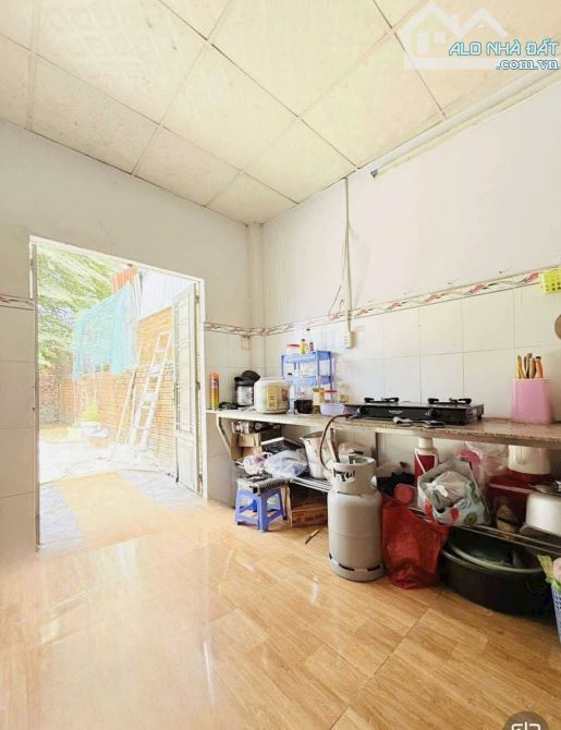 Bán Nhà Mặt Tiền Hóc Môn- 240M2- Cấp 4 - Đường Nhựa 8m- 6,55Tỷ. - 3