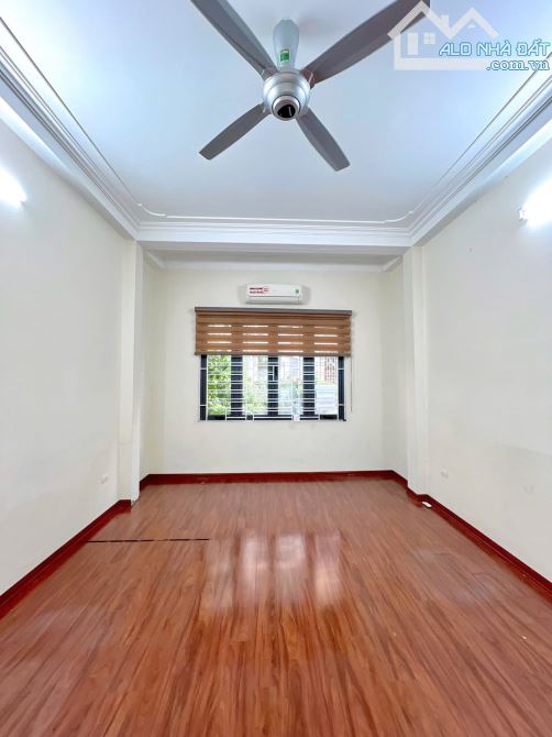 Phân lô VIP mặt ngõ Khuất Duy Tiến, Thanh Xuân 55m 2 THOÁNG MT4,1 17 tỷ 2 Ô TÔ tránh GARA - 3