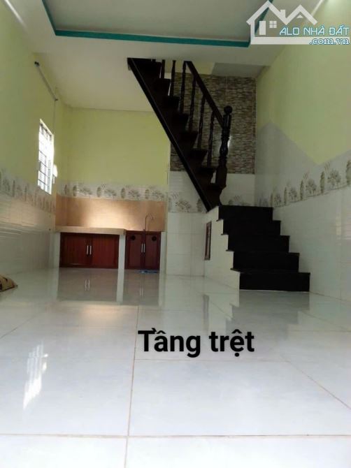 Nhà đẹp kế Tên Lửa 5