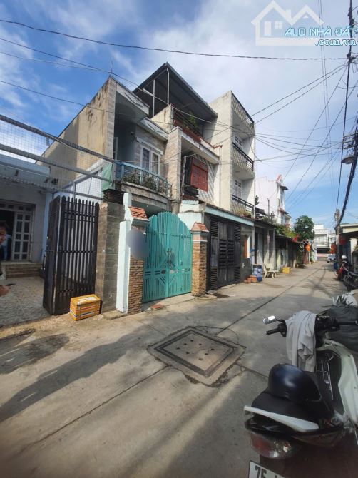 Bán Nhà🏡C4  Đông Bắc - Tân Chánh Hiệp - khu nhà Cao Tầng - Quận 12.  ♦️141m2 nở hậu 7m♦️ - 3