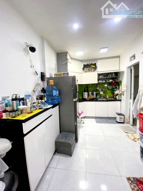 Nhà Trần Đình Xu_ Q1. DT 27m2; 2 tầng. Ngang 3.2m/3.4m x dài 8.5m. Giá 3.8 tỷ. - 3