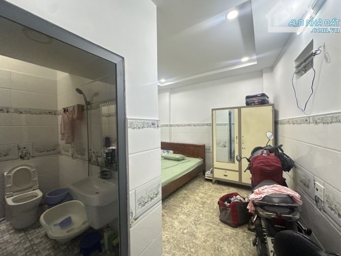 BÁN NHÀ MẶT TIỀN KINH DOANH HUỲNH THỊ HAI QUẬN 12, DT 120M² (6 ×20), 4 TẦNG, GIÁ SIÊU RẺ - 3