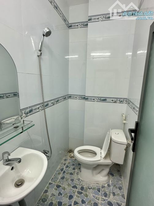 Nhà trệt lửng lầu 3x12 hẻm 5m TRƯƠNG PHƯỚC PHAN - Giá 4,39 tỉ - 3