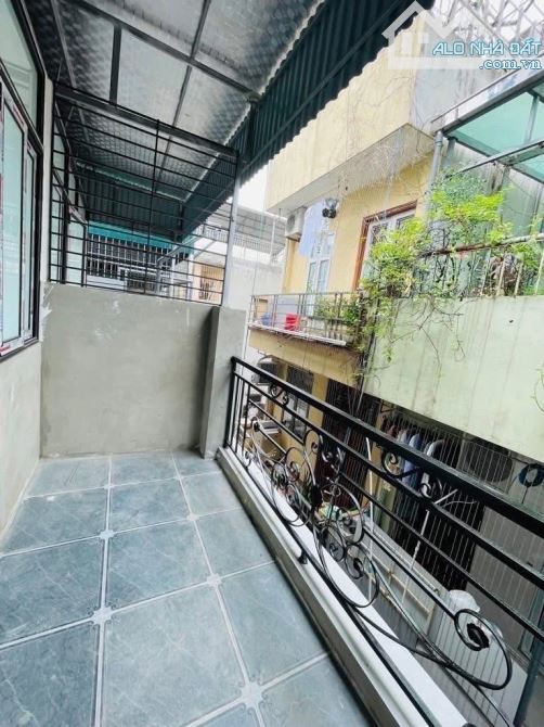 Bán nhà đẹp xây mới thang máy Láng Hạ, lô góc, 42m2, 4mMT, 10 tỷ - 3