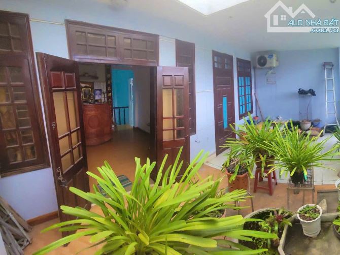 Bán nhà mặt tiền đường Nguyễn Công Trứ gần Phạm Cự Lượng -DTĐ 100m ngang 7m đẹp -KD Tốt - 3