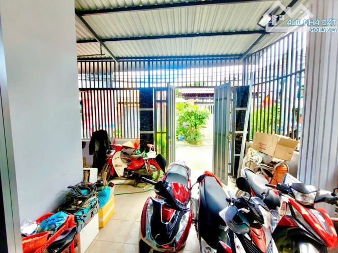 🌴 Bán nhà 2 tầng - 218mv, Công nhận 172mv, Hoàn công đủ. Có 11P. Trọ, Dòng tiền 25Tr/Th. - 3