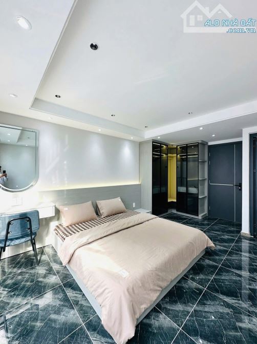 Chỉ 2 tỷ 480 đã sở hữu nhà 43m² đường Trần Bình Trọng, P5, Bình Thạnh. Xây 4 tầng, hẻm 6m - 3