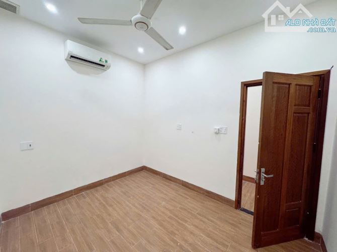 📌📌📌LÀM VIỆC TRỰC TIẾP GIÁ TỐT !!!nhà 3 tầng k482 hoàng diệu - 3