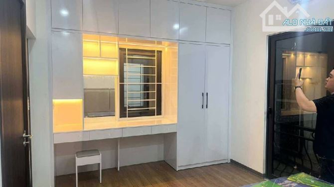 🏡BA ĐÌNH- GẦN PHỐ -VĨNH PHÚC-NGÕ THÔNG-FULL NỘI THẤT-DÂN XÂY- VÀI BƯỚC RA Ô TÔ TRÁNH - 3