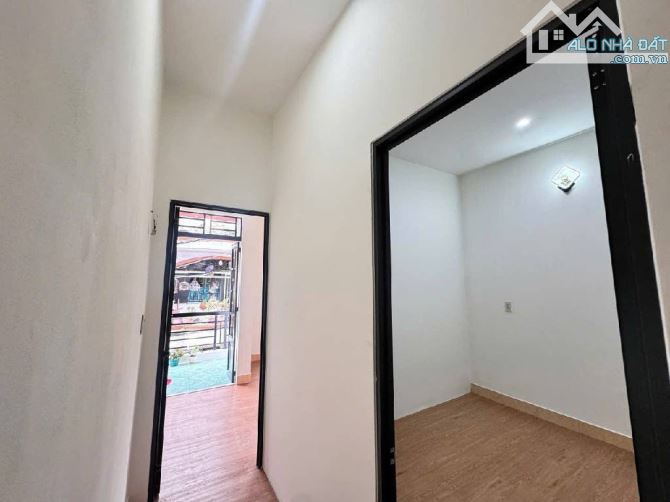 Bình tân -Lê Đình Cẩn -Nhà mới keng-Hxh đổ cửa-36m2-3tầng-Nhỉnh 4 tỉ - 4